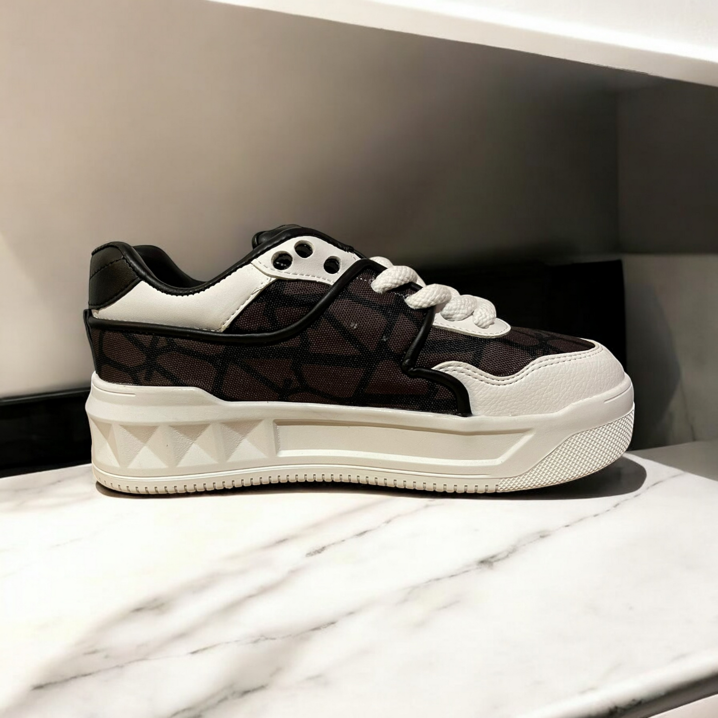 Valentino Garavani One Stud