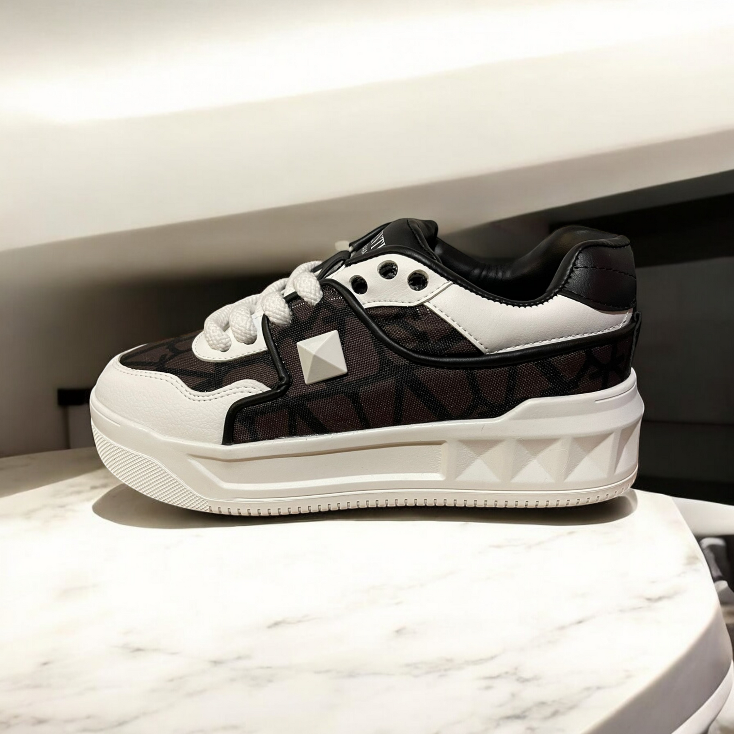 Valentino Garavani One Stud
