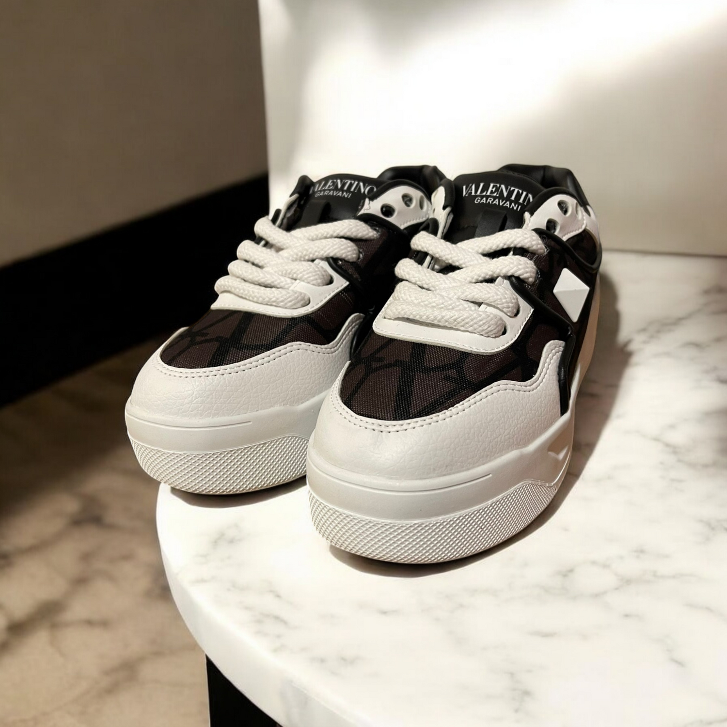 Valentino Garavani One Stud