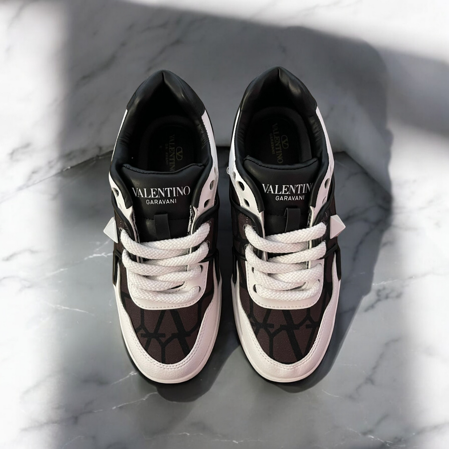 Valentino Garavani One Stud