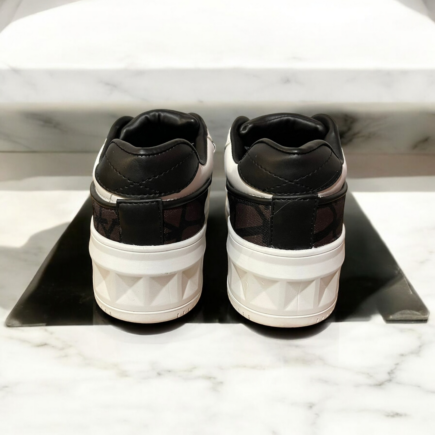 Valentino Garavani One Stud