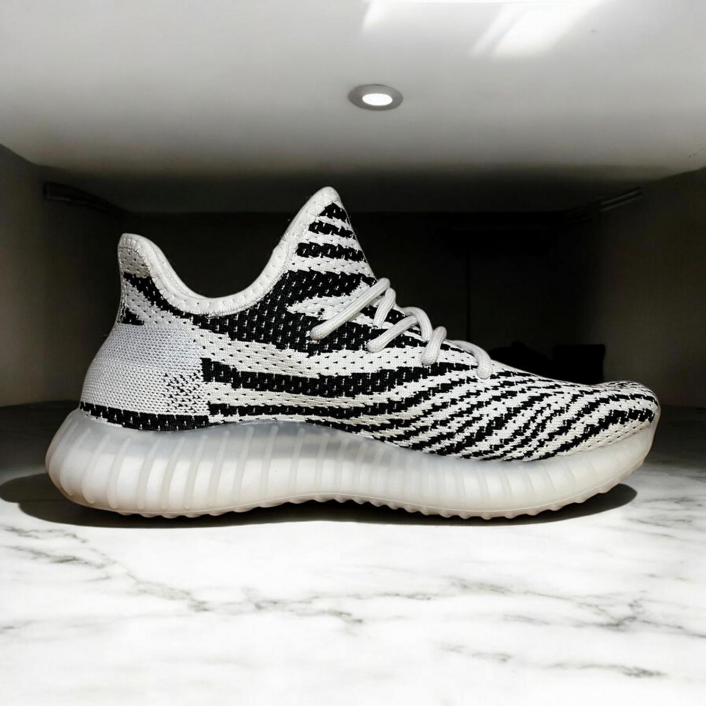 Yeezy Boost 350 V2 Zebra