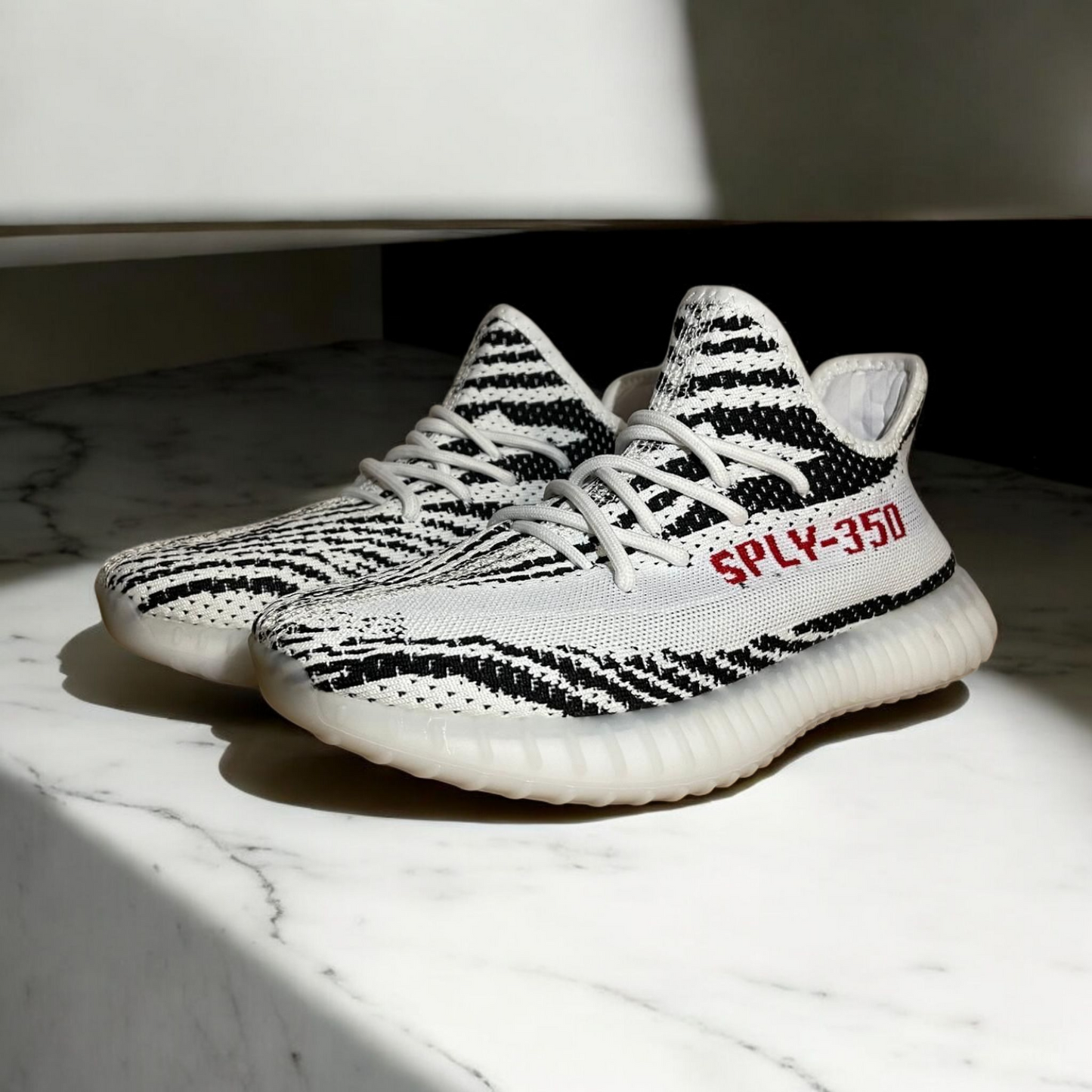 Yeezy Boost 350 V2 Zebra