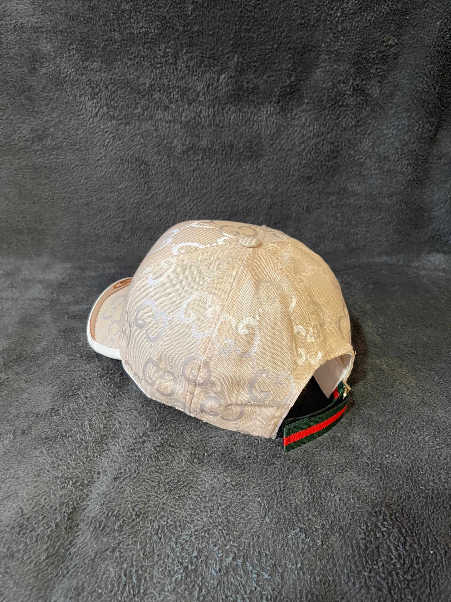 Șapcă Gucci Crem